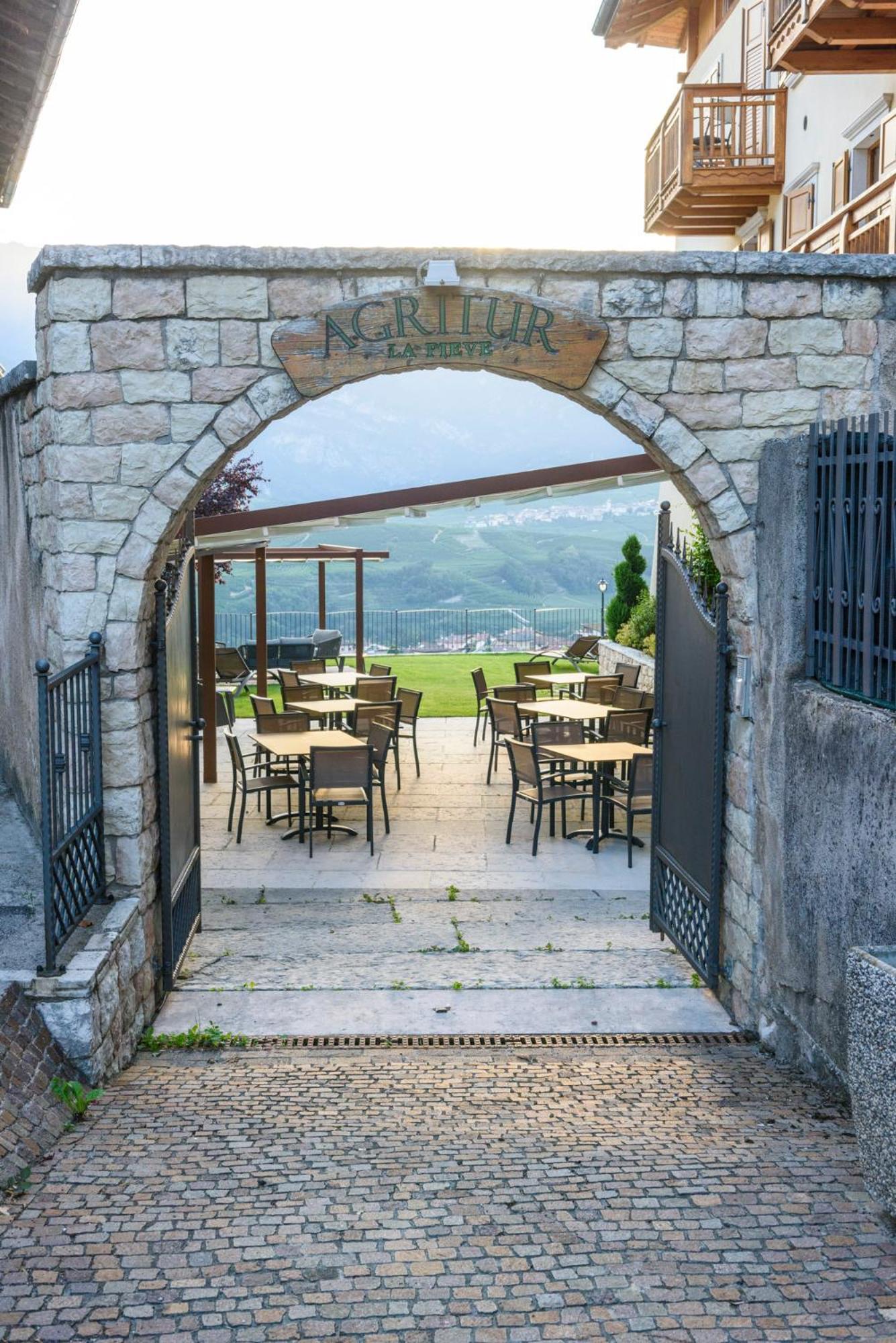 Вілла Agritur La Pieve Taio Екстер'єр фото